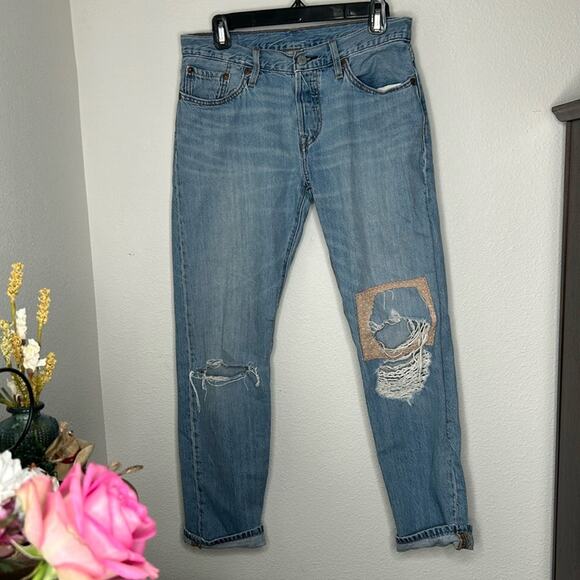 Levi's 501 CT Custom Tapered Button Fly Jeans Blue Patched Embroidered Knee 26 - Picture 1 of 11
